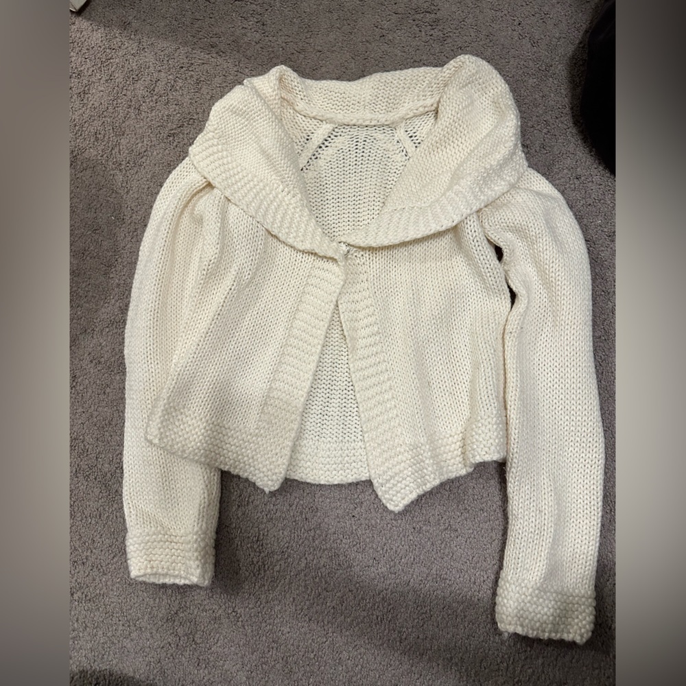 Hand Knit Cardigan - Picture 1 of 3